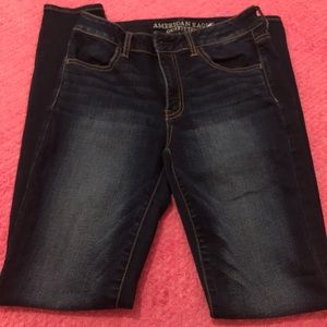 AE SKINNY HIGH WAISTED JEANS